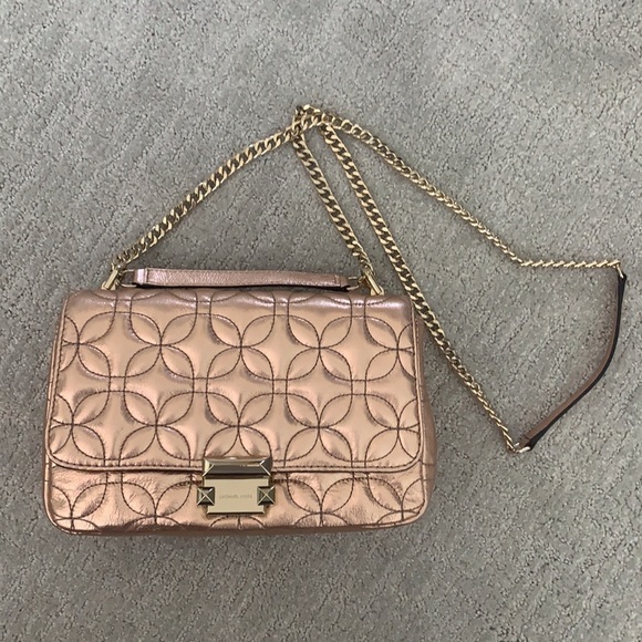 [Michael Kors] Rose Gold Quilted Handbag - Picture 7 of 8
